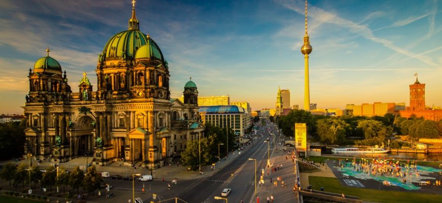 Berlin_city_viewXL-870x400